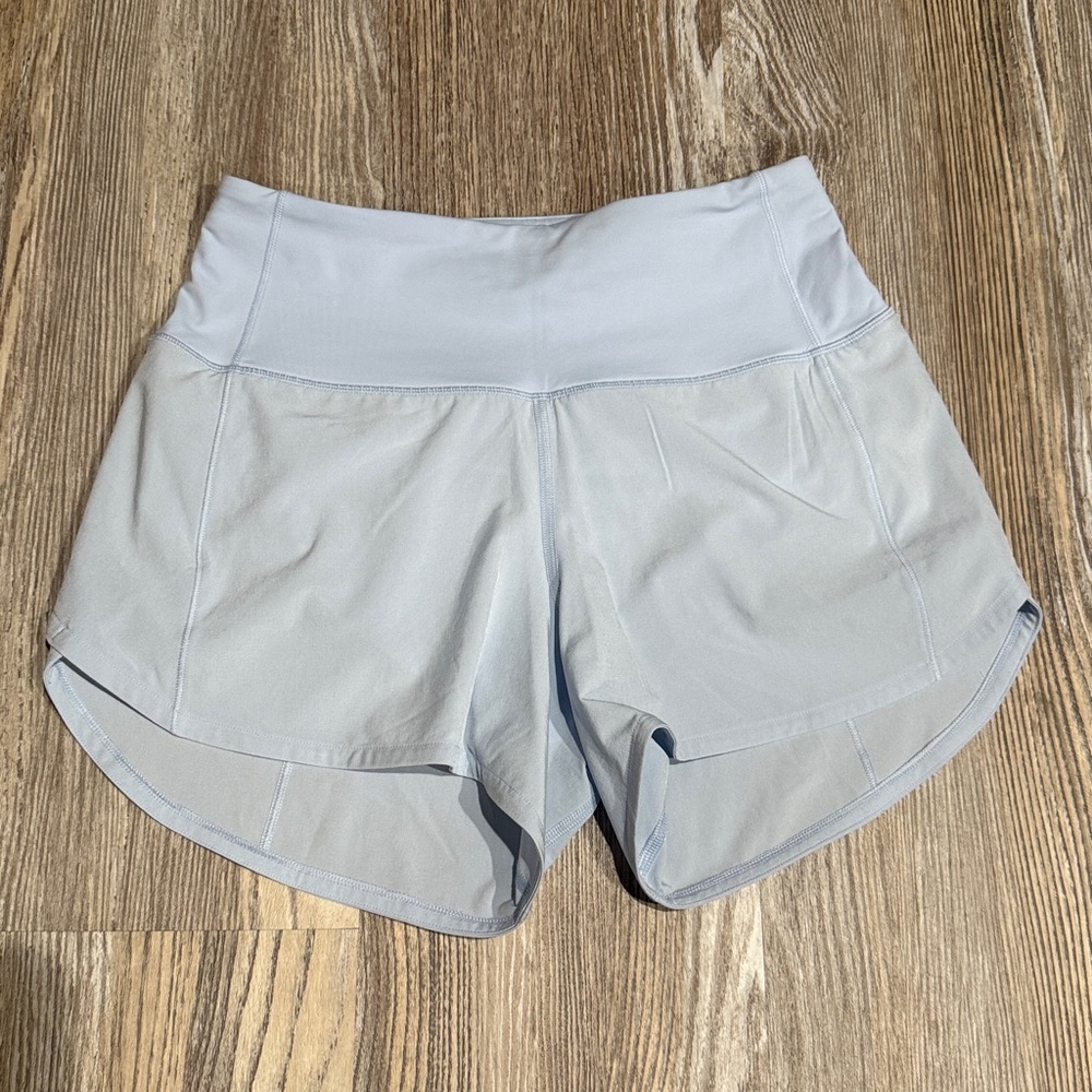 NWOT - lululemon athletica Light Blue Athletic Shorts - Size 2, 2.5 Length